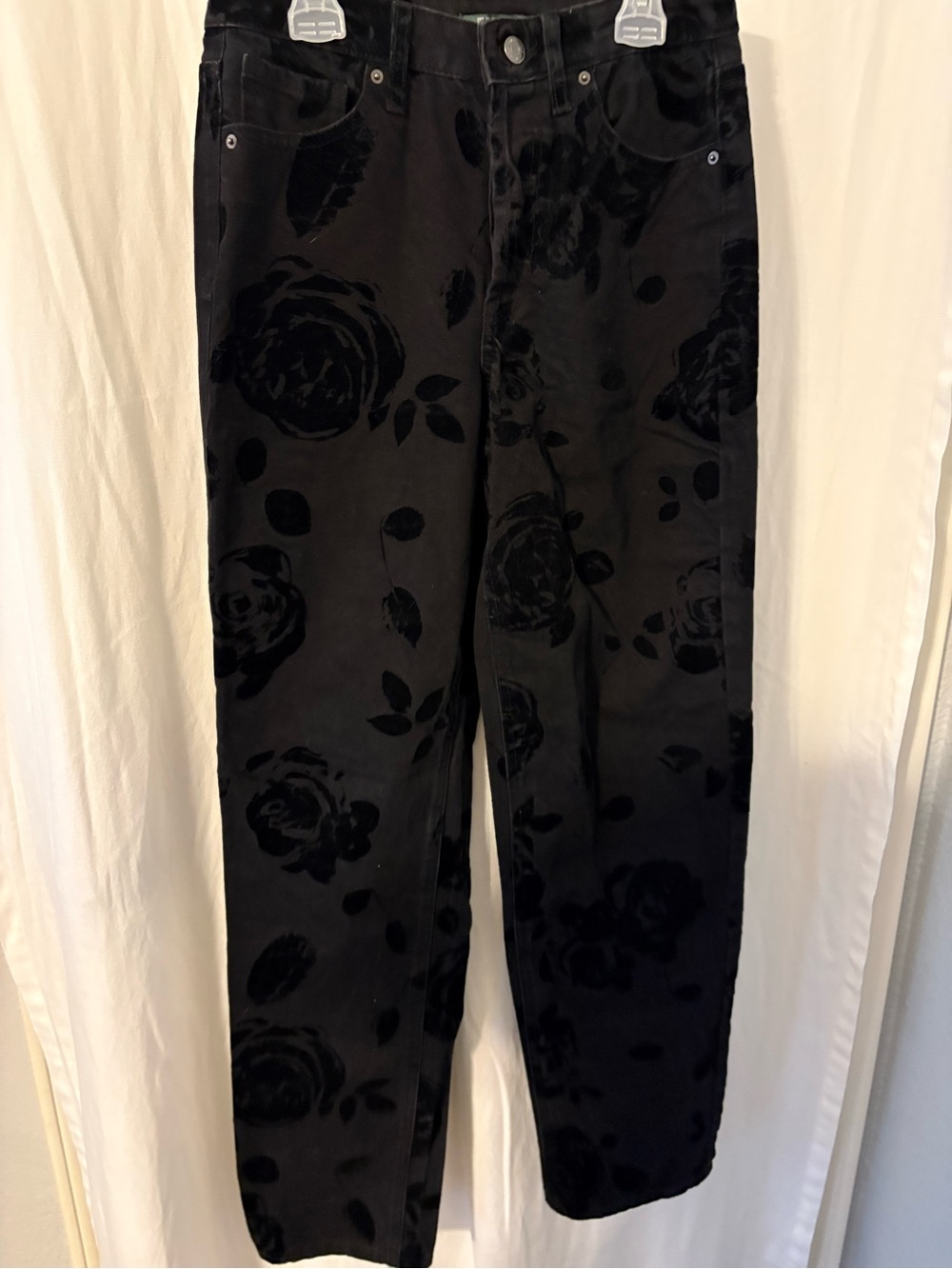 wild fable Black Floral-Textured Straight Leg Jeans